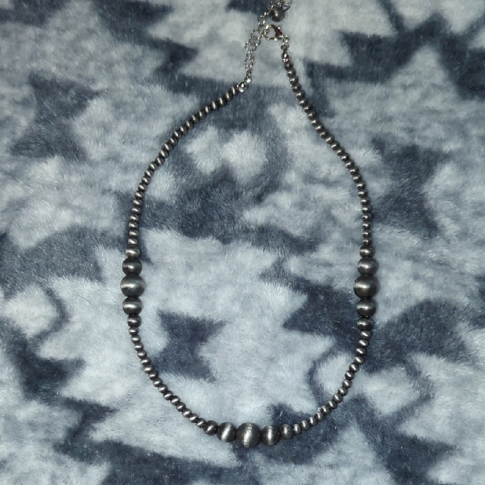 Elegant Silver Beaded Necklace